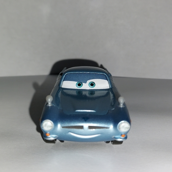 Disney Pixar Cars Mattel Finn McMissile Die-cast 1:55 Model - Picture 2 of 6